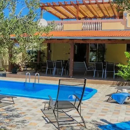 شقة Studio With Pool *