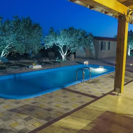 شقة Studio With Pool